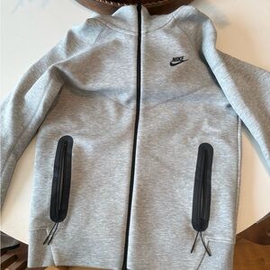 Nike Tech Sweatshirt